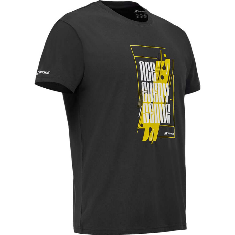 Мъжка тениска Babolat Exercise Message Tee Black - 80% памук и 20% рециклиран полиестер. Меко усещане при носене, дишаща материя, бързосъхнещи свойства и висока издръжливост при ежедневна употреба. Класическата кройка в черен цвят
