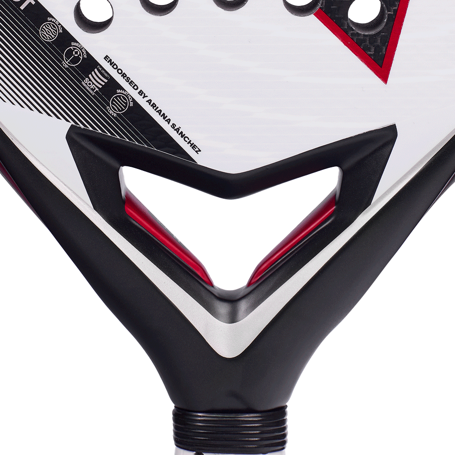 Падел ракета Adidas Arrow Hit Pro EDT с уникален дизайн за прецизен контрол и баланс, идеална за състезателни играчи.