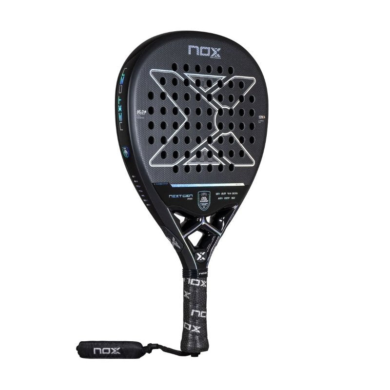 Падел ракета Nox Nextgen Pro Attack 12K NFA с диамантена форма за мощна игра и висока прецизност.