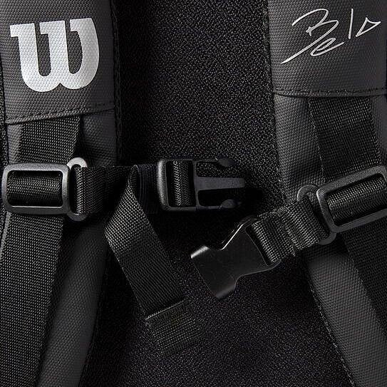 Падел термобег Wilson Bela DNA Super Tour – черен термоизолиран падел сак Wilson с подписи и регулируеми презрамки
