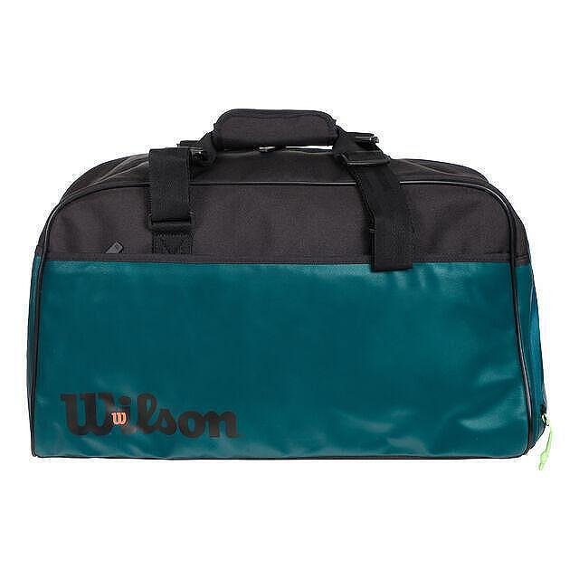Wilson BLADE V9 SUPER TOUR DUFFEL bag – a stylish Wilson tennis bag for tennis gear and travel.