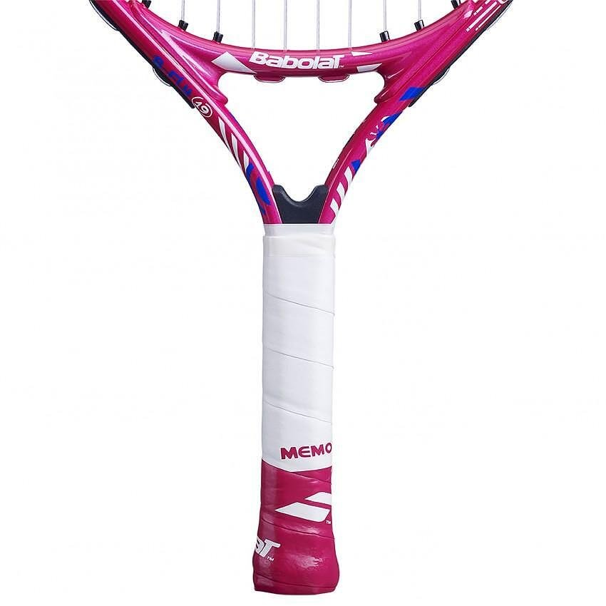 Тенис ракета Babolat Bfly 19 за деца 4-5 г., лека и удобна тенис екипировка от Babolat.