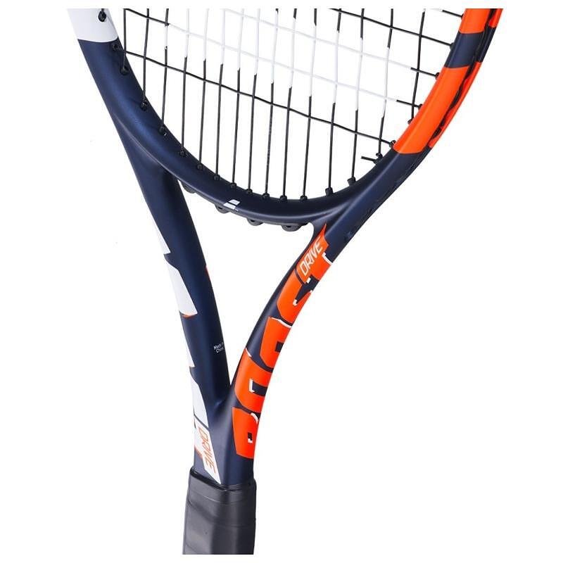 Babolat Boost Drive tennis racket – lightweight graphite tennis racket for recreational players with a modern design and comfortable control.