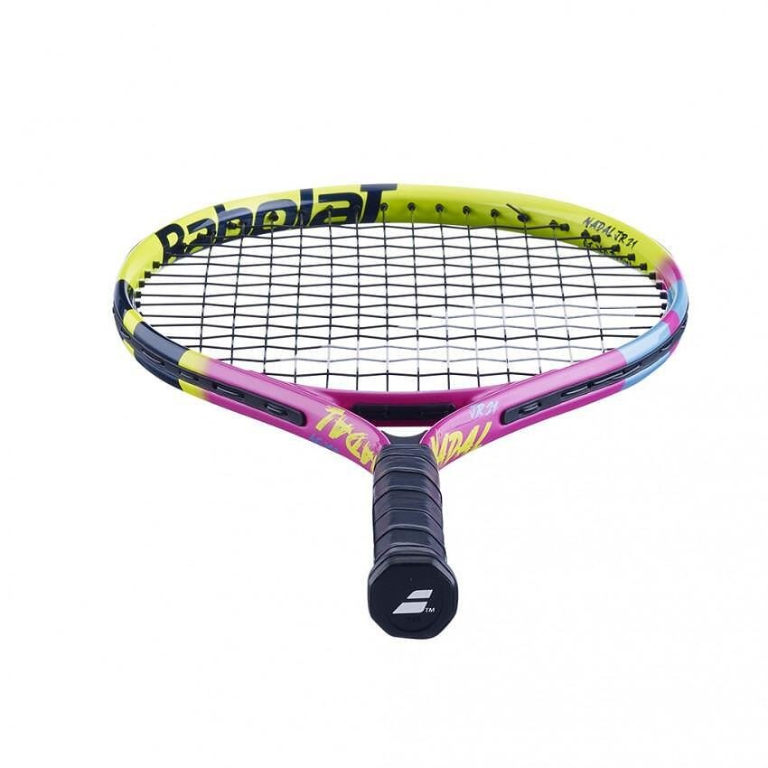 Babolat Nadal Junior 21 tennis racket for children, a light and colorful racket with a carry case