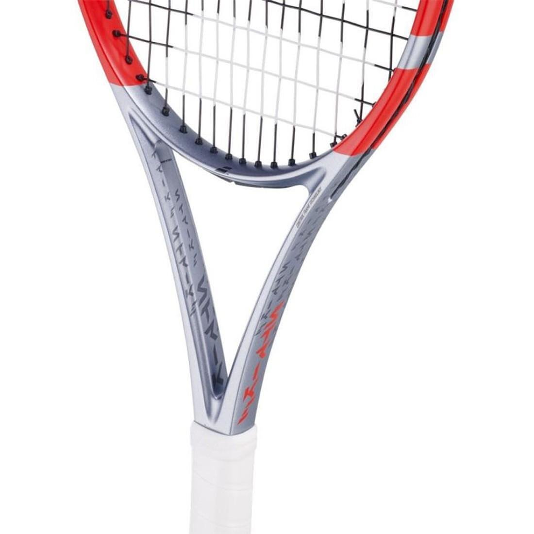 Babolat Pure Strike Team Gen4 tennis racket – a light, maneuverable racket for precise control and dynamic play