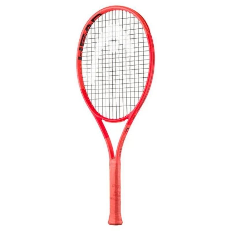 HEAD Radical Junior 26 tennis racket, a lightweight and maneuverable junior racket for fast progress on court