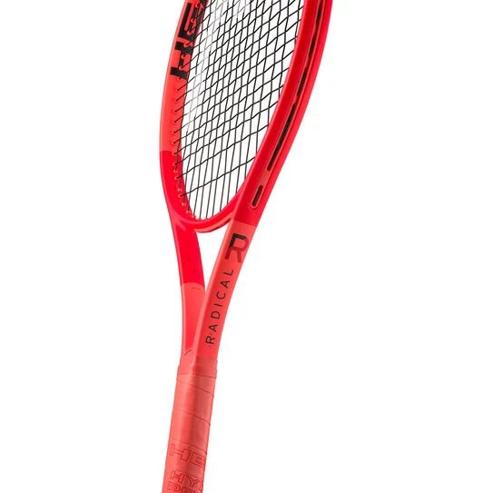 HEAD Radical Junior 26 tennis racket - a lightweight and maneuverable junior tennis racket for all-court play