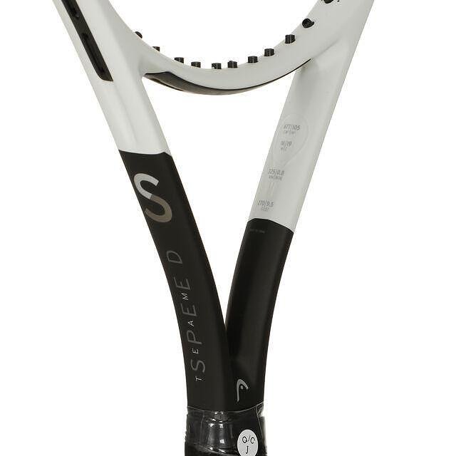 HEAD Speed Team 2024 tennis racket – a lightweight and maneuverable racket for fast play with power and control.
