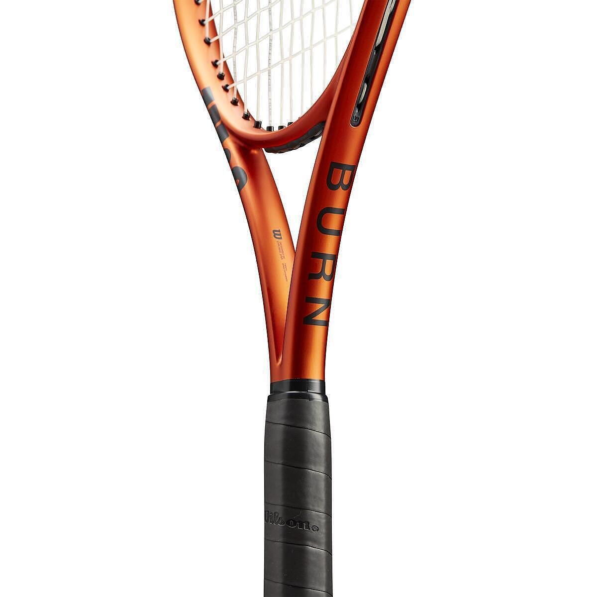 Tennis racket Wilson Burn 100 V5 – pre-strung, powerful and precise Wilson tennis racket for advanced players.