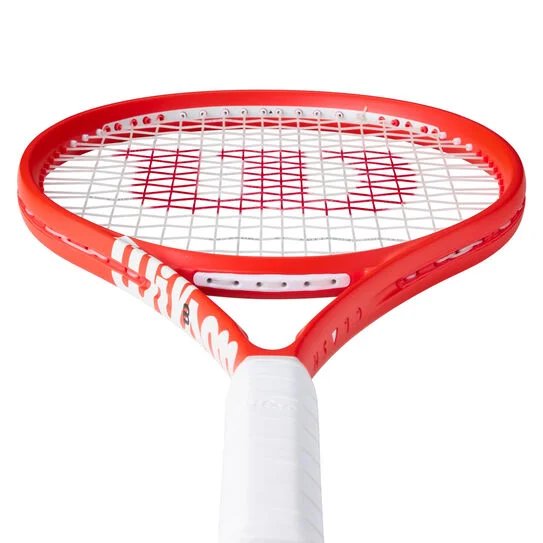 Wilson Clash 100 V3 Reverse tennis racket – comfort, power and control for all levels