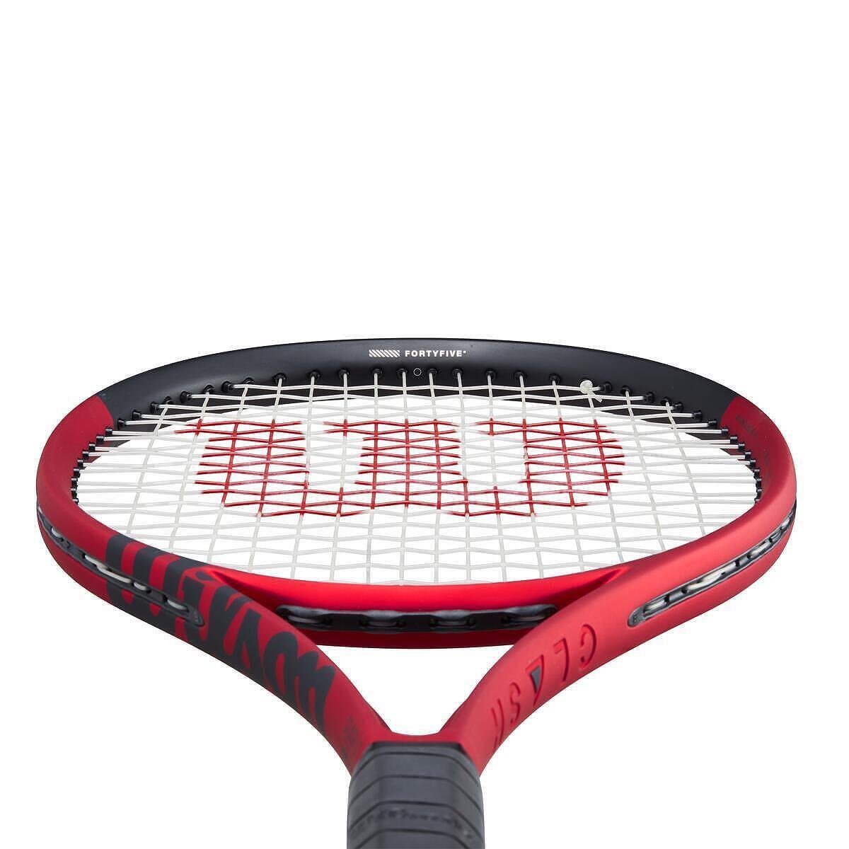 Tennis racket Wilson Clash 98 V2.0 – a precise Wilson racket with a 98 in² head, stability and control for tennis
