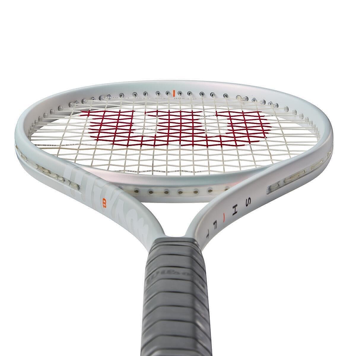 Wilson Shift 99L V1 tennis racket - a lightweight frame with controlled power and impressive spin