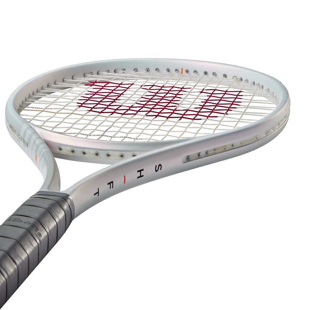Wilson Shift 99L V1 tennis racket – a lightweight and stable racket for spin, power and control for advanced players