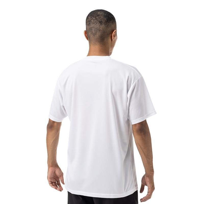 Тениска Yonex YM0046 Unisex White – бяла унисекс спортна тениска Yonex за комфорт, дишане и свободно движение.