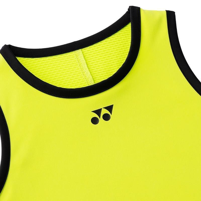 Дамски потник Yonex 16852 Fresh Lime, втален спортен модел за тенис и бадминтон в свеж лимонен цвят.