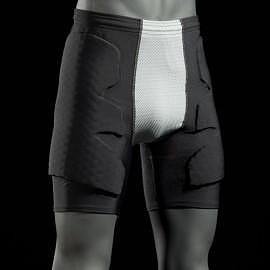 McDAVID HDC protective leggings – compression leggings with HexPad protection for the hips and thighs, with moisture-wicking.