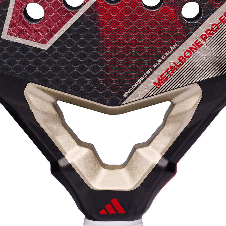 Падел ракета Adidas Metalbone Pro EDT - детайли от дизайна и конструкция, създадена за максимална мощност в играта.