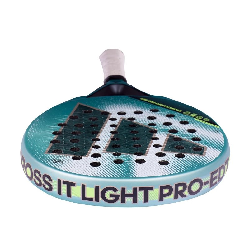 Падел ракета Adidas Cross It Light Pro EDT, професионален модел с централна зона за удар и оптимален баланс.