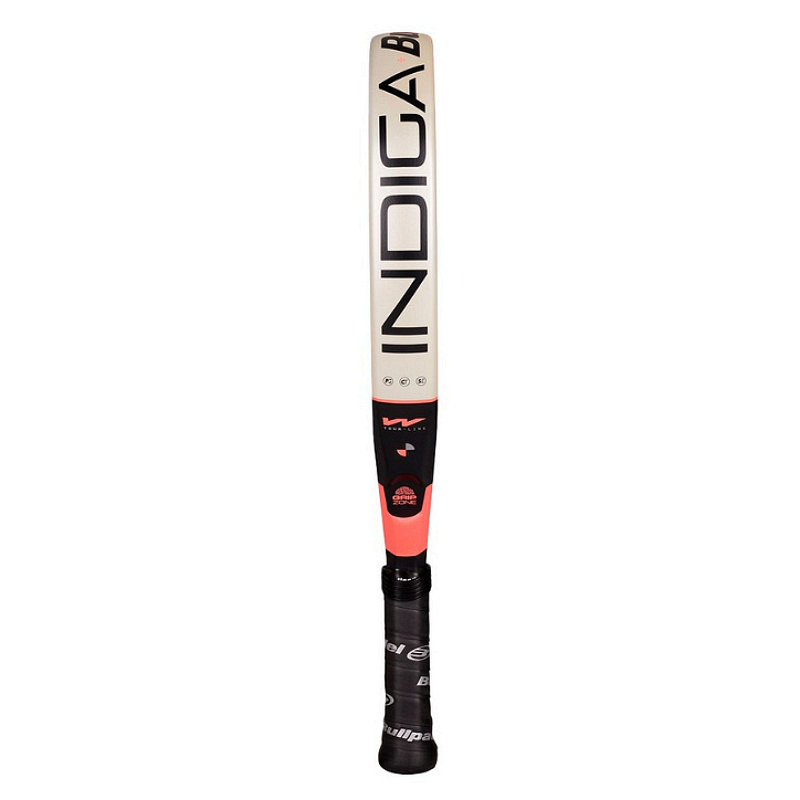 Bullpadel Indiga Woman 26 padel racket - a light, comfortable and maneuverable racket with a round shape, providing control and comfort during play.