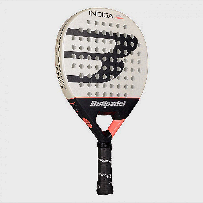 Bullpadel Indiga Woman 26 padel racket - a light, comfortable and maneuverable racket with a round shape, providing control and comfort during play.