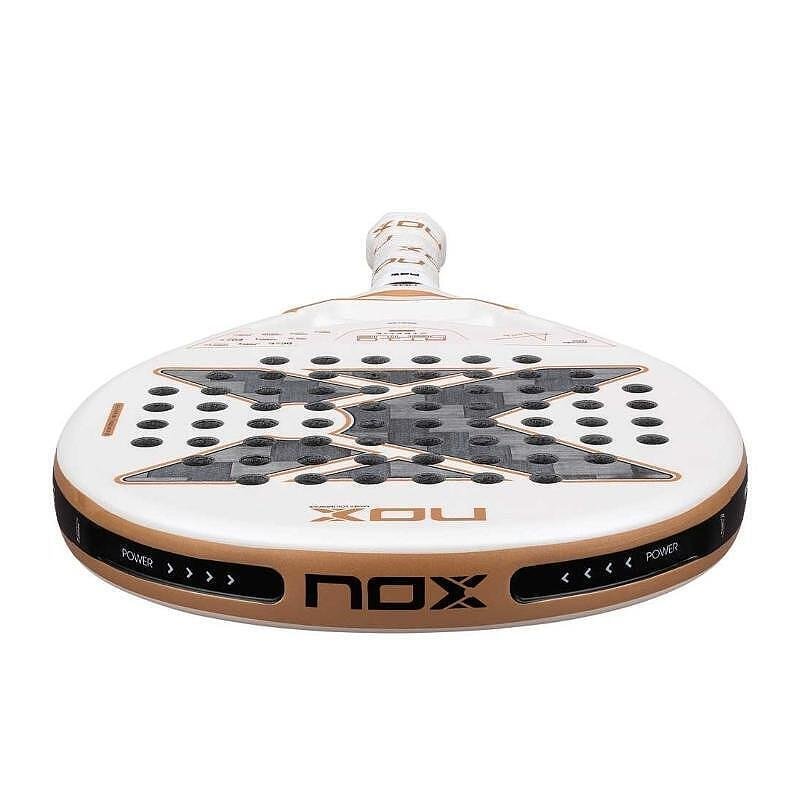 Падел ракета Nox AT10 Genius 12K Alum Xtrem 26– твърда падел ракета за напреднали и професионални играчи