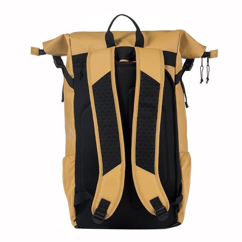 Падел раница Adidas Multigame 3.4 Marrón - с Rolltop затваряне, подплатени отделения за лаптоп и аксесоари, странични мрежести джобове и подсилено дъно – подходяща за ежедневна употре