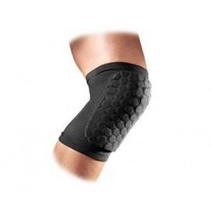 Knee pad protector McDAVID - a lightweight, breathable and compressive knee support for protecting the knee and calf.