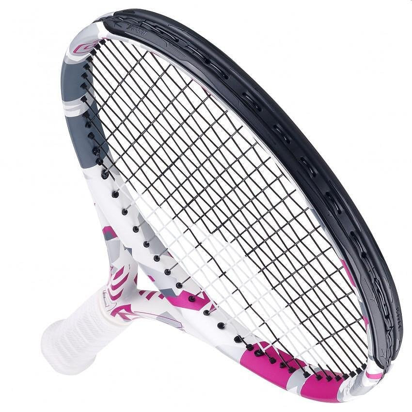 Тенис ракета Babolat Evo Aero Pink – лека и комфортна ракета за тенис с модерна рамка за сила и контрол.