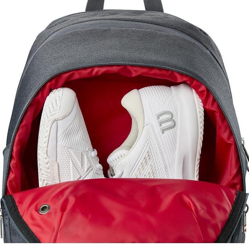 Wilson Tour backpack with a shoe compartment and sports gear, a compact tennis backpack for an active everyday life