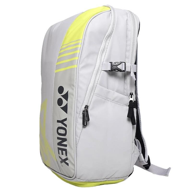 Раница Yonex Club VA Grayish Beige – компактна тенис раница с професионален дизайн и функционалност за тренировки и пътуване.