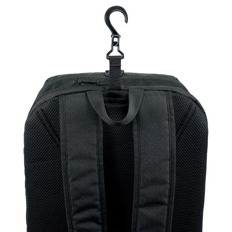 Раница Yonex Team 28L Ruby Red – тенис раница 28L с кука, здрав гръб и удобен дизайн за тренировки и пътувания