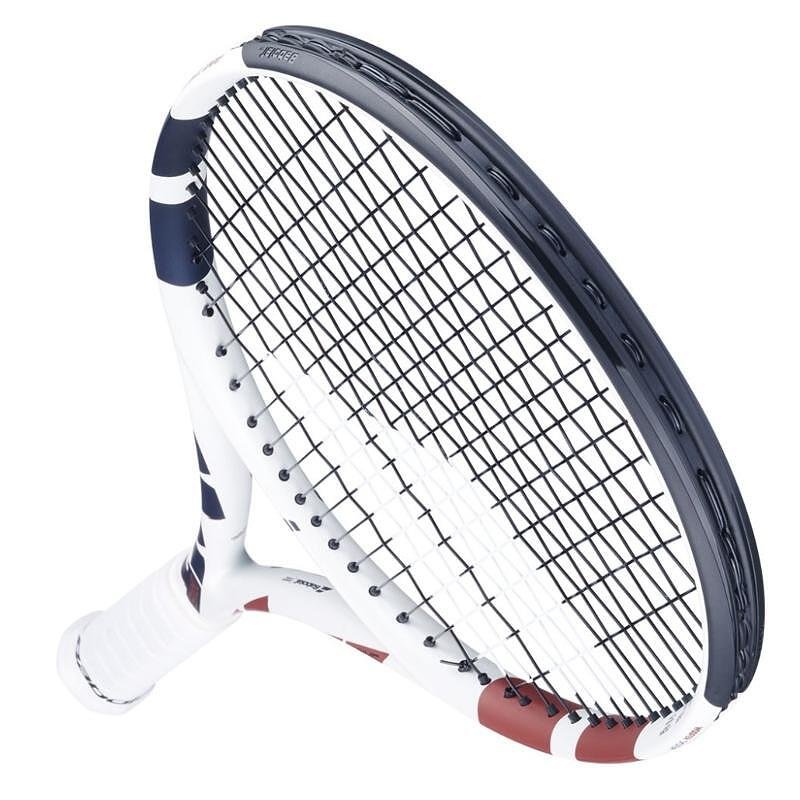 Babolat Boost Drive White tennis racket – a lightweight graphite tennis racket for recreational players with a modern design and control