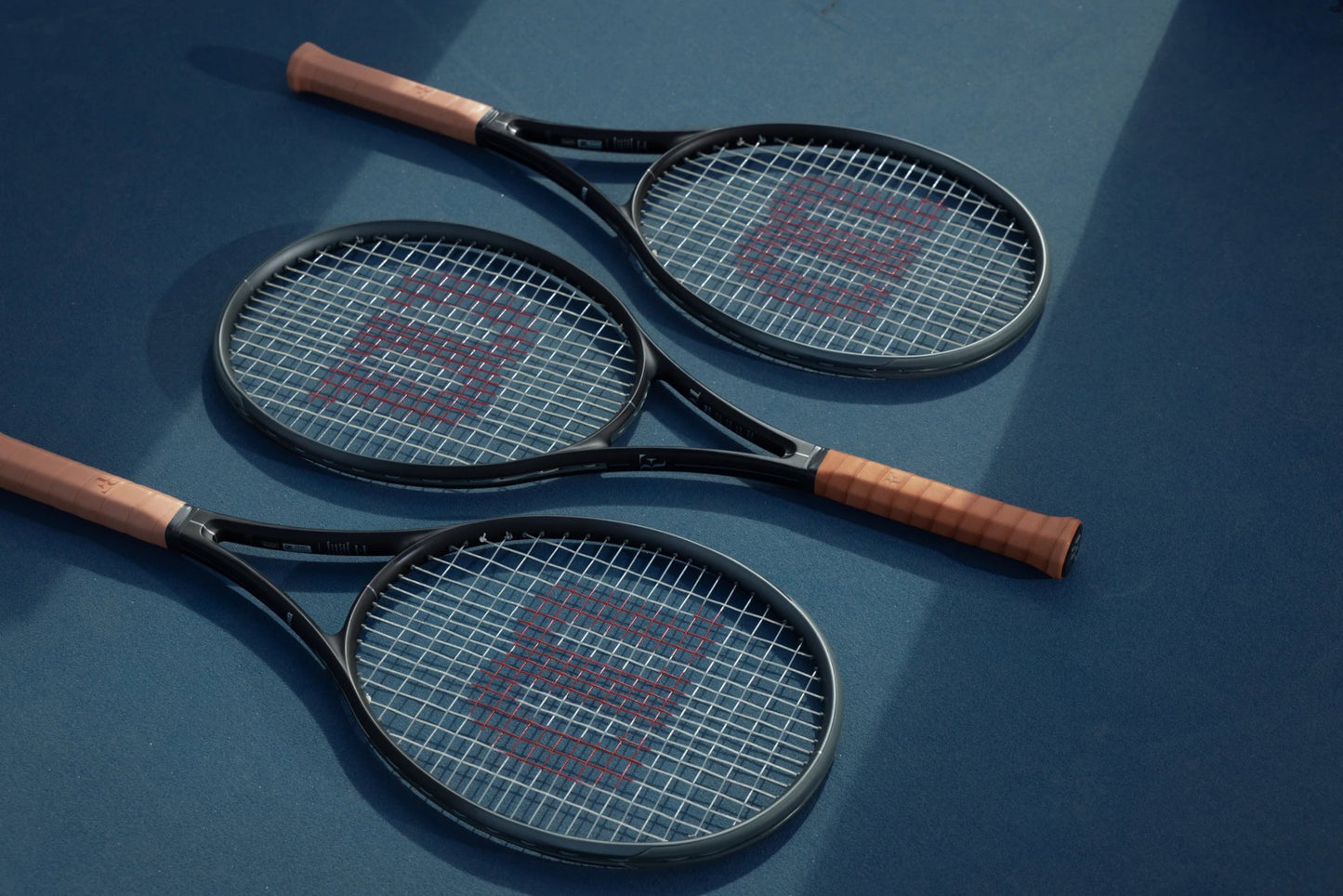 Wilson RF 01 16x19 tennis racket – Wilson tennis rackets with an elegant design, control and maneuverability for every style.