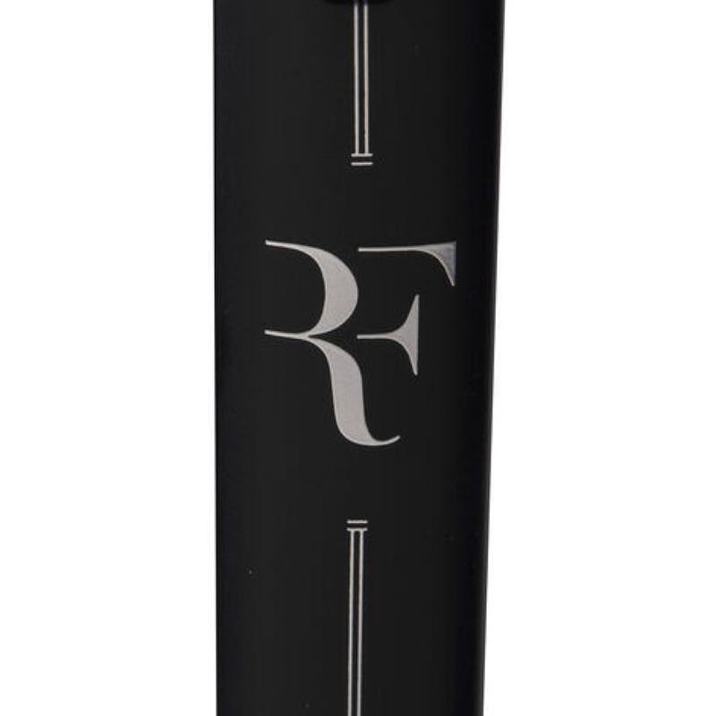 Tennis racket Wilson RF 01 Future 16x19 – a light and maneuverable Wilson tennis racket with RF design.