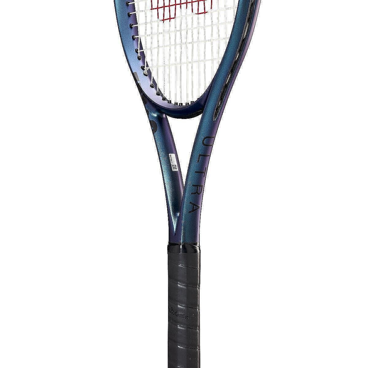 Wilson Ultra 100 V4.0 tennis racket – power, spin, and stability for aggressive players