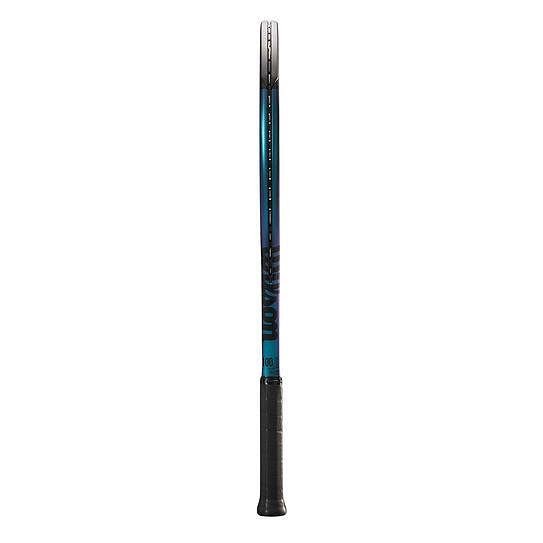 Wilson Ultra 100L V4.0 tennis racket – a lightweight Wilson tennis racket with more stability and comfort