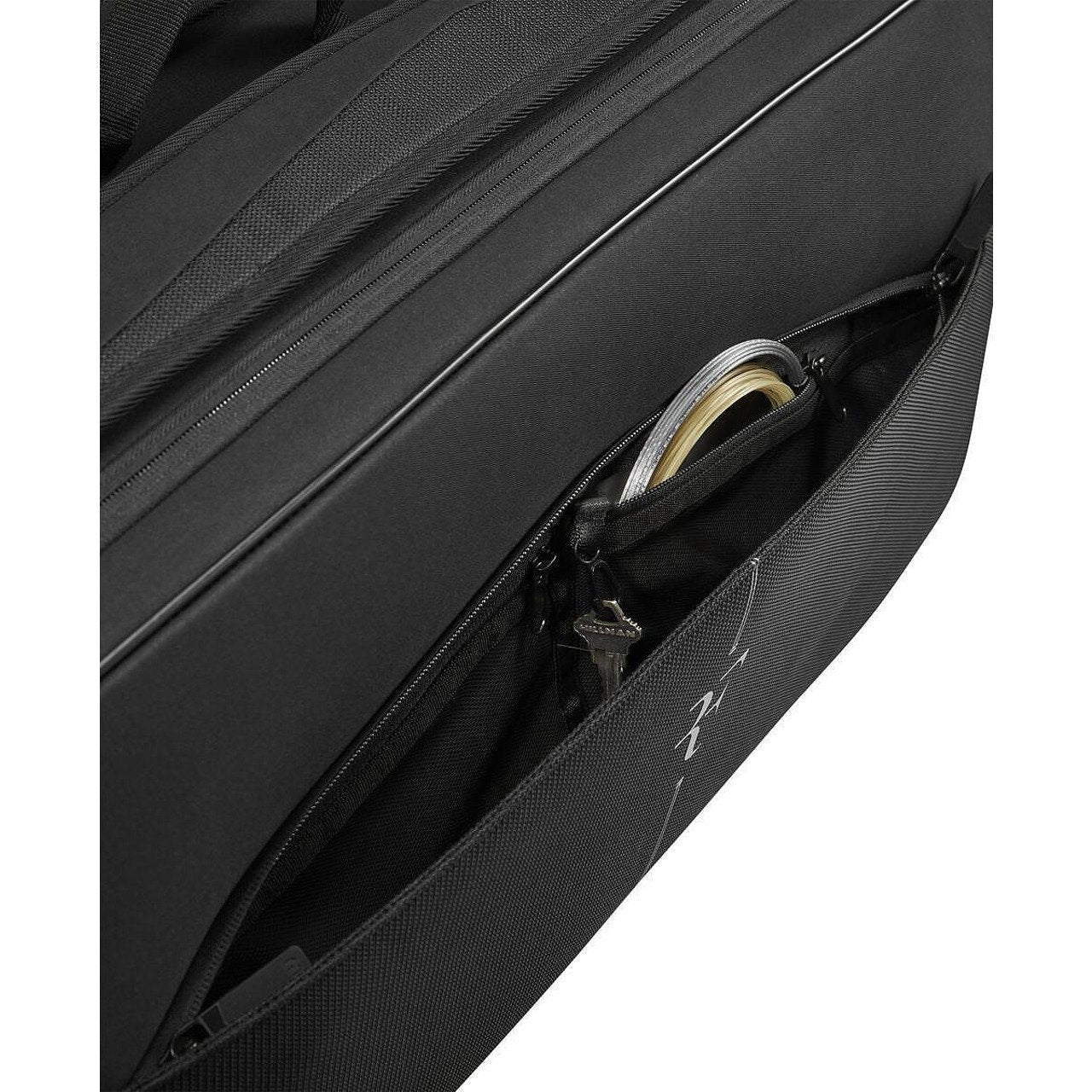 Wilson RF Roger Federer tennis bag - 9 racquets with RF side pocket and zippers, suitable for tennis gear and tennis racquets