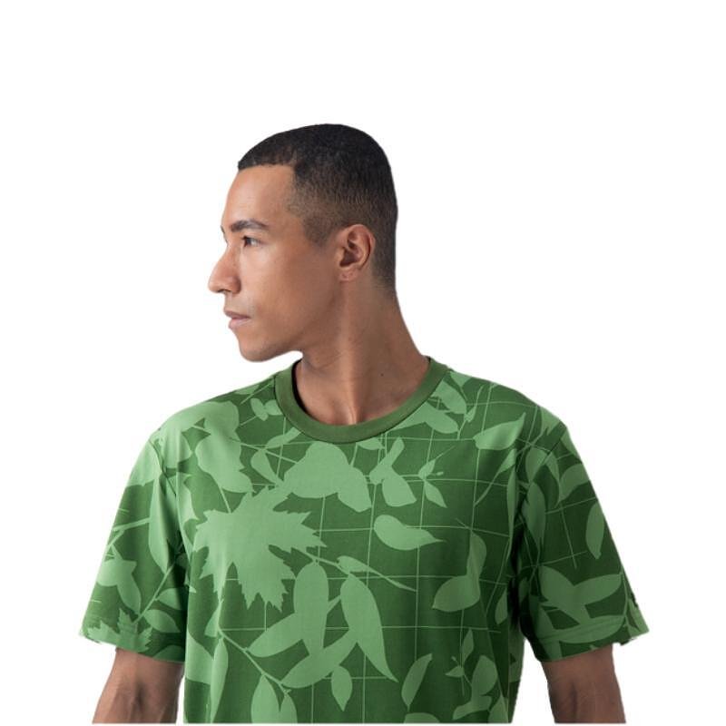 Tricou Yonex 2024 - UNISEX mărimea S verde măsliniu, tricou Yonex verde elegant pentru sport și zi de zi.
