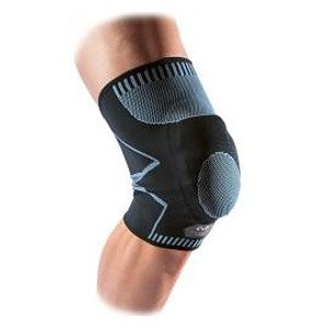 Recovery knee brace with cold therapy pack MCDAVID